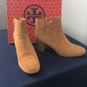 Tory Burch caramel bootie size 10 1/2